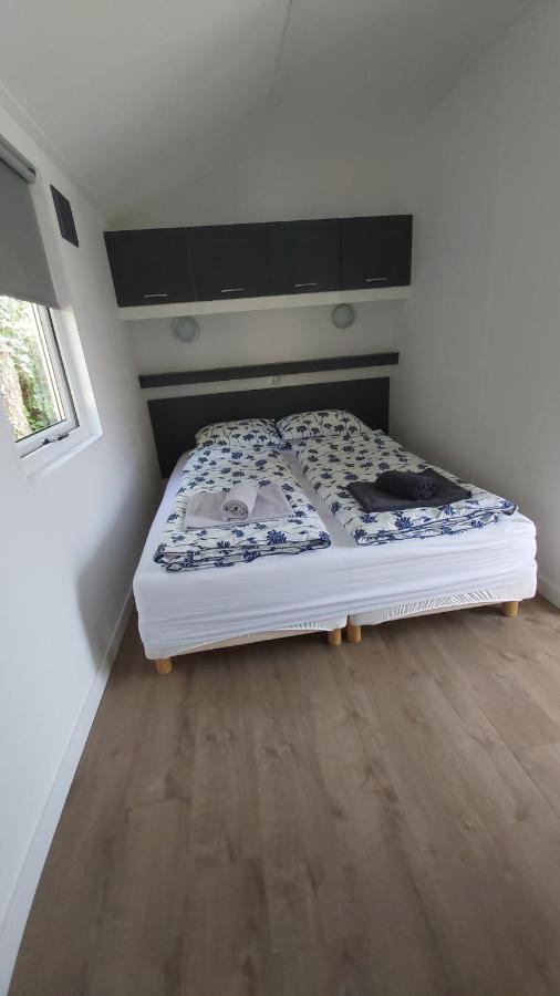 Ruim En Gezellig Chalet Voor 2 Personen Op De Veluwe Recreatiepark De Oude Driest Putten Extérieur photo