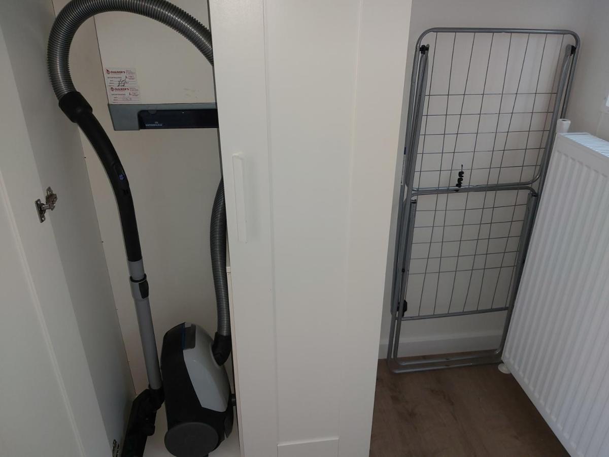 Ruim En Gezellig Chalet Voor 2 Personen Op De Veluwe Recreatiepark De Oude Driest Putten Extérieur photo